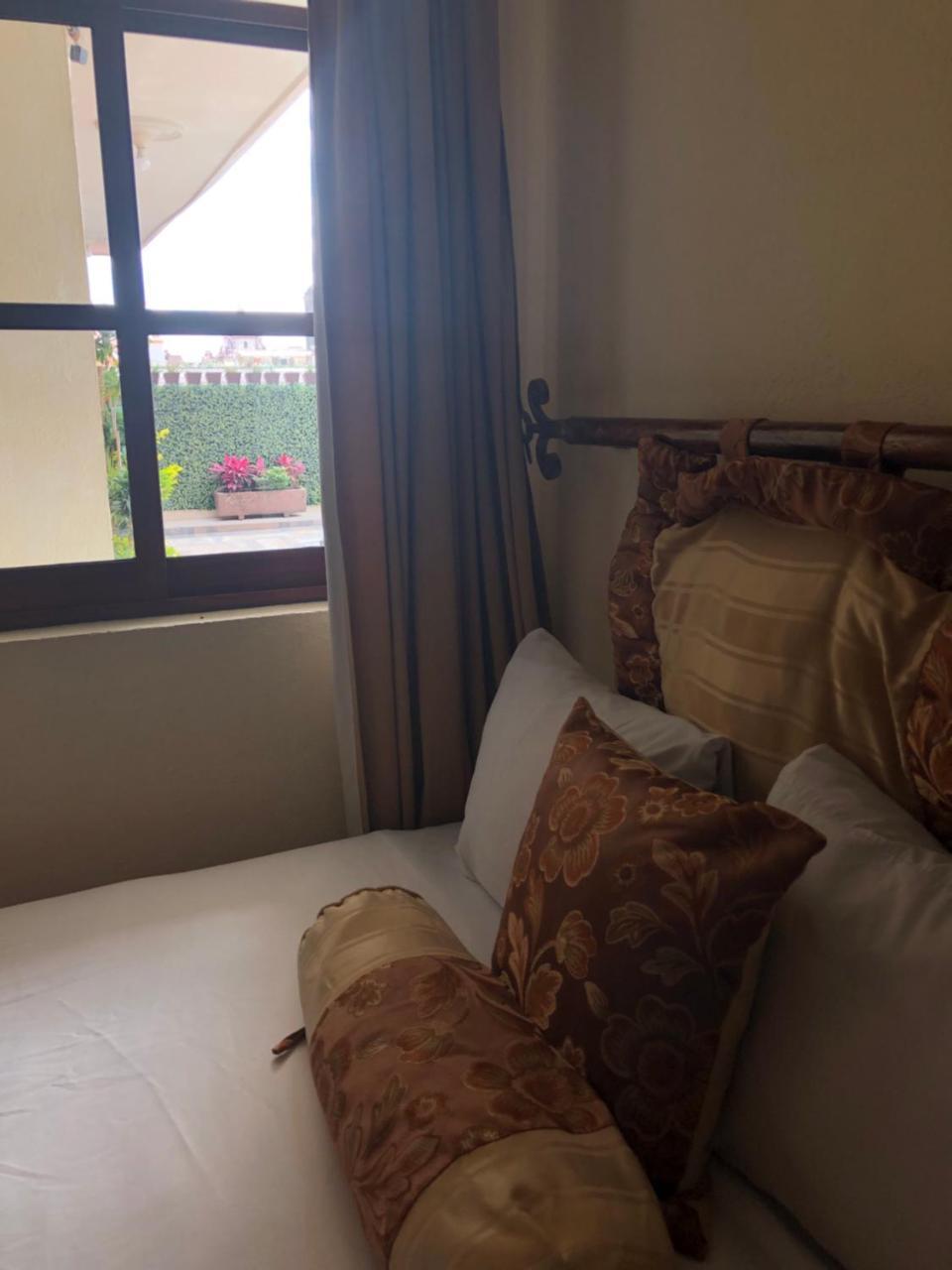 Hotel Elena Пуэбла Экстерьер фото